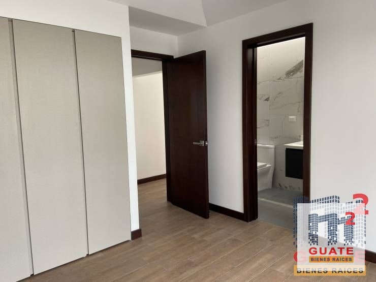 Casa en Alquiler, Zona 16 - 3