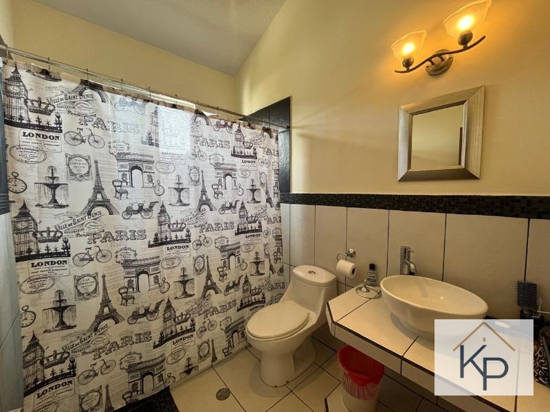 Hermosa casa en venta Km. 26.5 CAES - 16