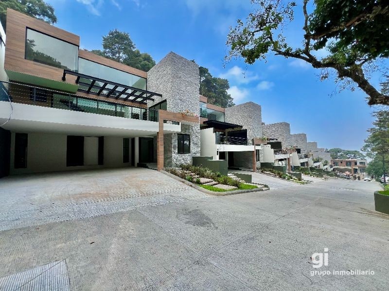 Hermosa Casa en Venta en San Miguel Buenavista - 11