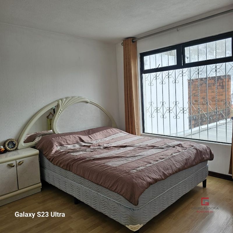 Moderna casa en venta en Jardines de Las Dalias zona 3, Mixco - 7