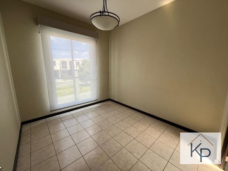 Bonita casa en venta carretera a san José Pinula - 9