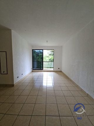 Casa en Venta en Residenciales San Antonio, Km 16-5, CAES. — Casa en Venta en San Antonio, Carretera a El Salvador, Guatemala, Ciudad — miniatura 5 de 12