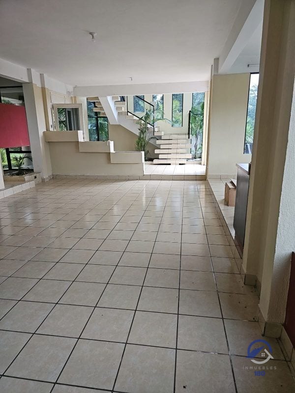 Casa en Venta en Residenciales San Antonio, Km 16-5, CAES. — Casa en Venta en San Antonio, Carretera a El Salvador, Guatemala, Ciudad — foto 6 de 12