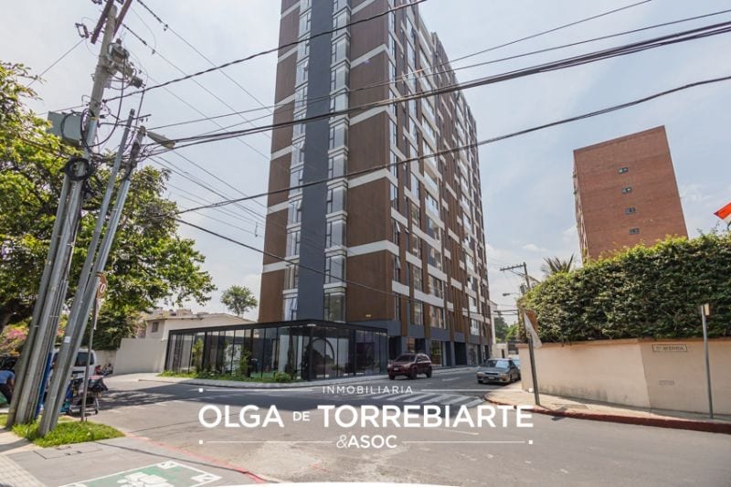 Apartamento en renta Edificio Naori, zona 10 — Apartamento en Alquiler en Naori, Zona 10, Guatemala, Ciudad — foto 1 de 16