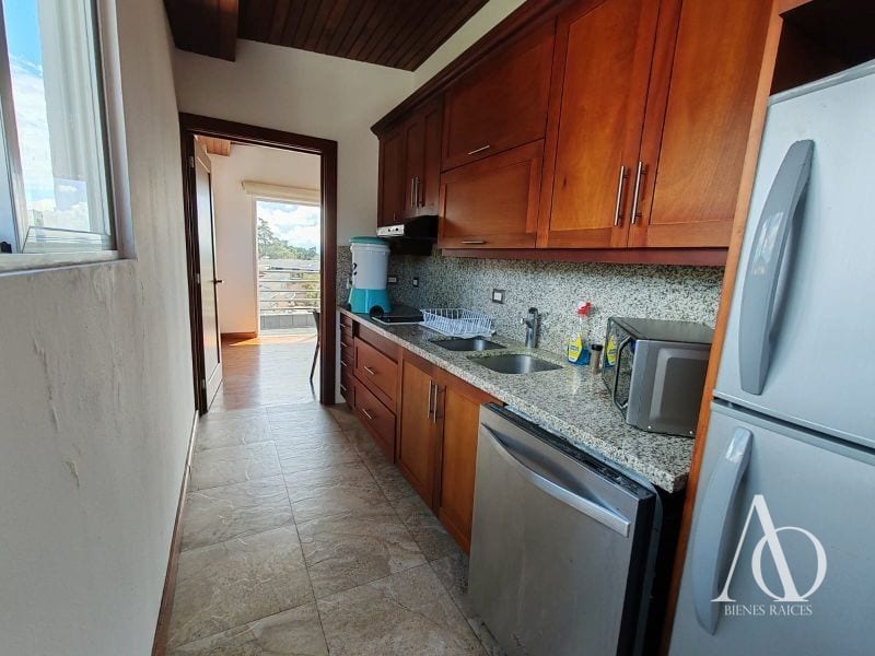 Apartamento en Alquiler Edificio Lindora Lofts, zona 16 — Apartamento en Alquiler en Zona 16, Guatemala, Ciudad — foto 2 de 14