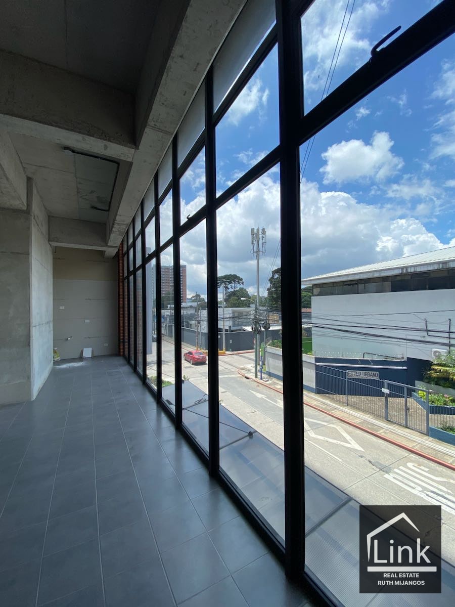 Local comercial en renta zona 10 FIAMENE - 4