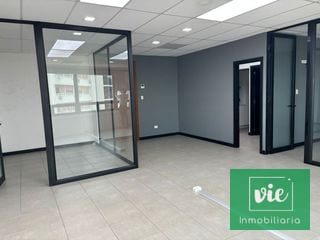 Renta de oficina en Las Américas, linda vista! — Oficina en Alquiler en Américas 10, Zona 13, Guatemala, Ciudad — miniatura 5 de 13