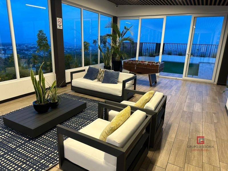 Acogedor Apartamento en Venta Sakai zona 1 Mixco - 3