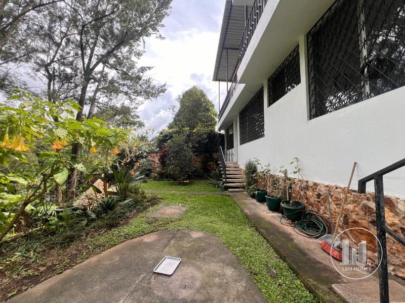 RENTA DE CASA EN ZONA 15 - 1