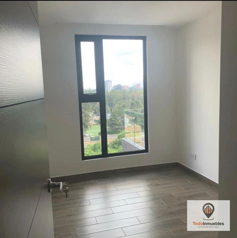 Apartamento en Venta en Parque 15 - 11