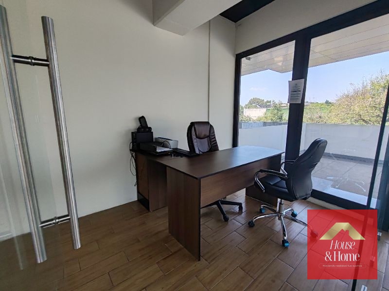 Venta de oficina en zona 9 - 5