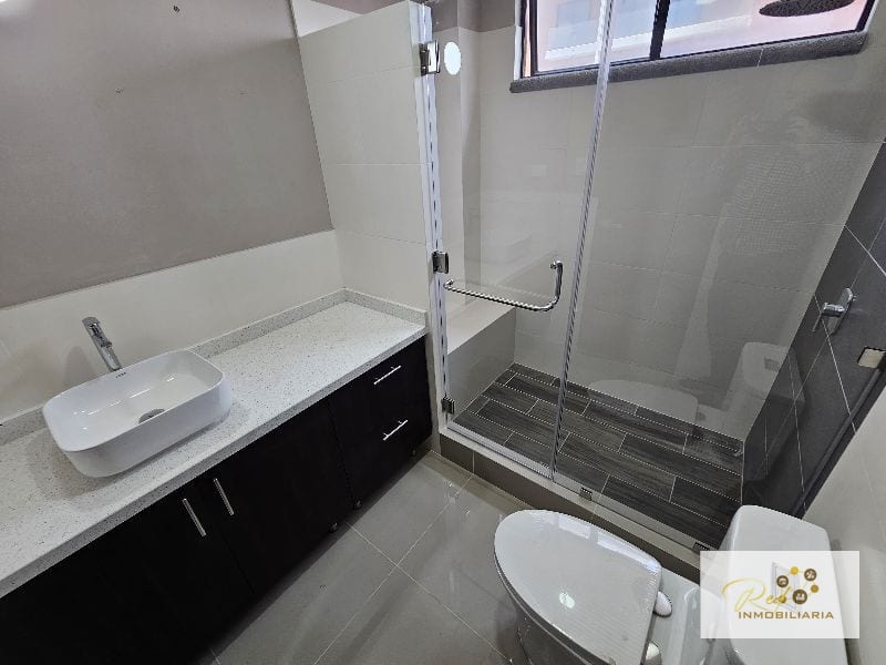 VENTA APARTAMENTO BELLINI REMODELADO — Apartamento en Venta en Bellini, Zona 14, Guatemala, Ciudad — foto 7 de 15
