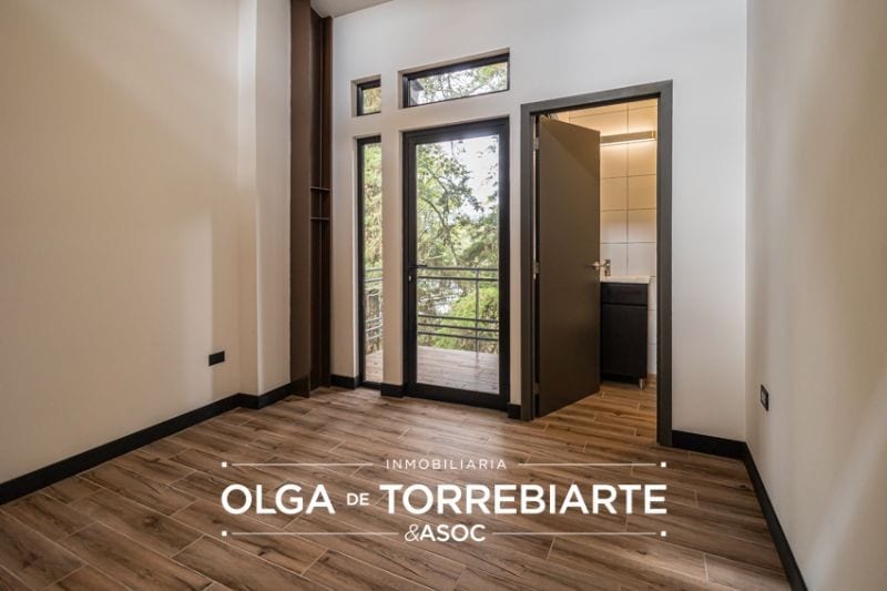 Casa en Residencias San Antonio  — Casa en Venta en San Antonio, Carretera a El Salvador, Guatemala, Ciudad — foto 4 de 17