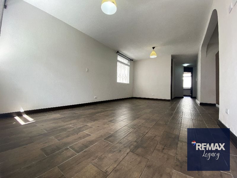 Apartamento Renta | Zona 16 | Residenciales San Carlos — Apartamento en Alquiler en San Carlos, Zona 16, Guatemala, Ciudad — foto 10 de 16