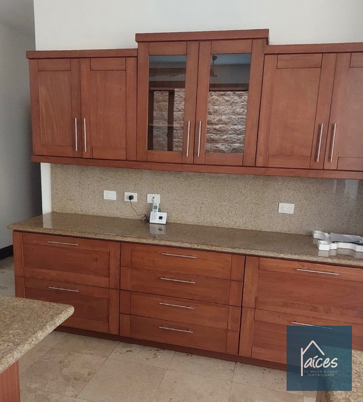 Casa en venta ENCINOS 3, zona 16 Cayalá - 4
