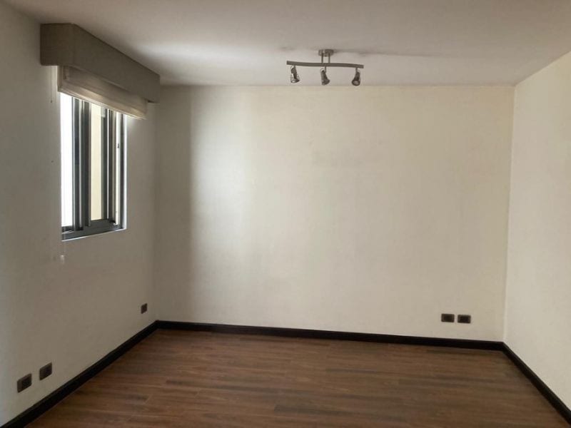 Colonia El Prado — Casa en Venta en El Prado, Zona 10, Guatemala, Ciudad — foto 2 de 8