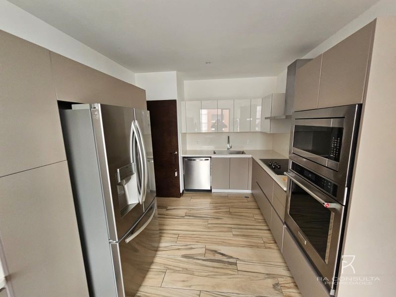 Apartamento zona 14 Barletta - 2