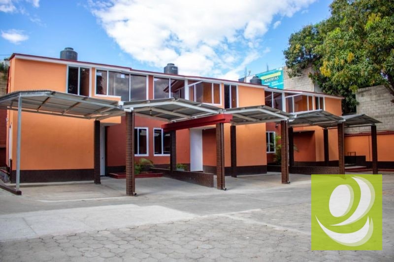 ATENCIÓN INVERSIONISTA VENTO 5 CASAS CON AMPLIO TERRENO EN CHIQUIMULA CENTRO - 1