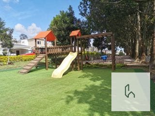 CASA EN VENTA EN FONTANA 3 — Casa en Venta en La Fontana III, Carretera a El Salvador, Guatemala, Ciudad — miniatura 5 de 11