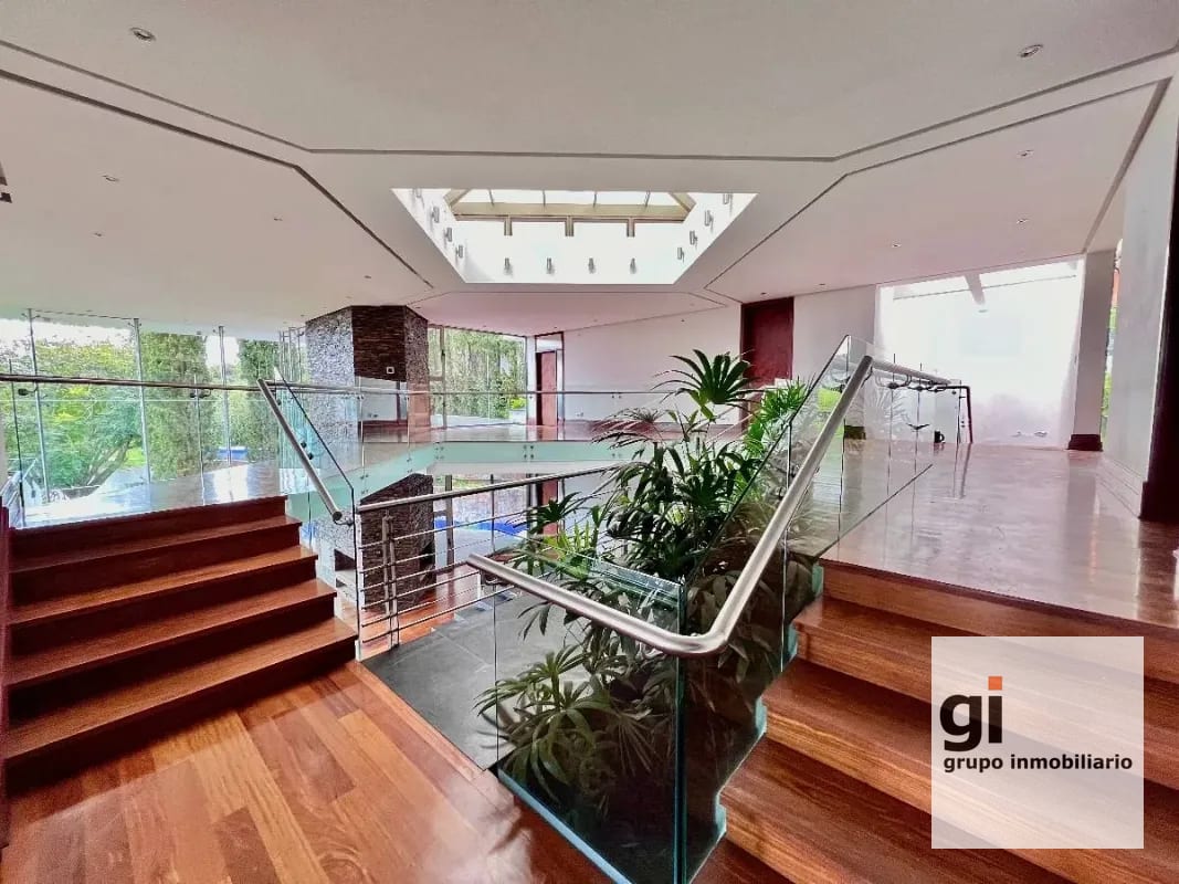 Residencia de Lujo en el Club de Golf más Exclusivo de Guatemala — Casa en Venta en Zona 16, Guatemala, Ciudad — foto 1 de 16