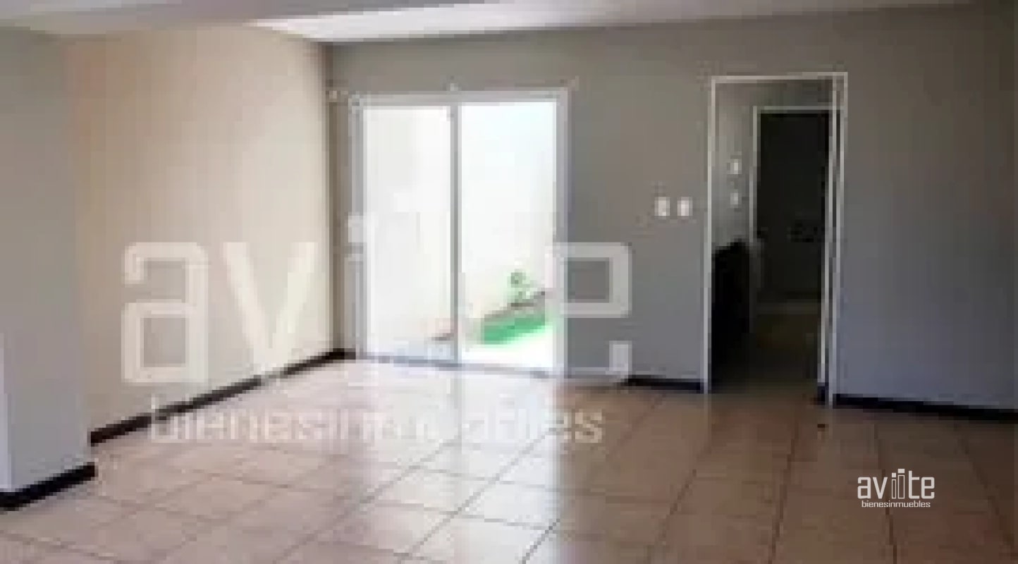 CONDADO NARANJO, Casa tipo Murcia en alquiler. Q8,000 - 1