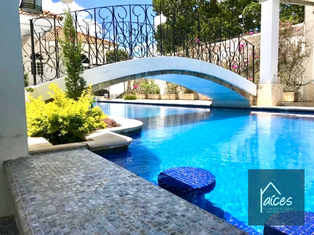 Casa con piscina en venta FORESTA CAYALA Zona 16 (D) - 15