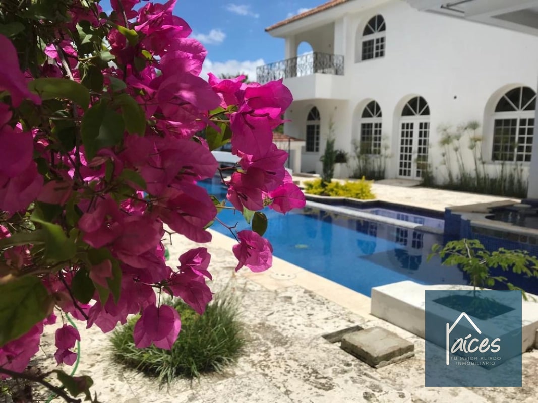 Casa con piscina en venta FORESTA CAYALA Zona 16 (D) - 8