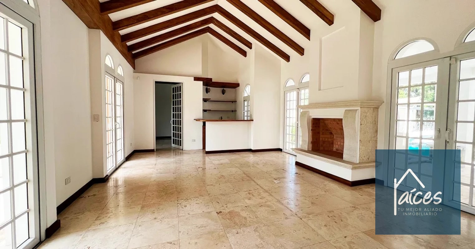 Casa con piscina en venta FORESTA CAYALA Zona 16 (D) - 6