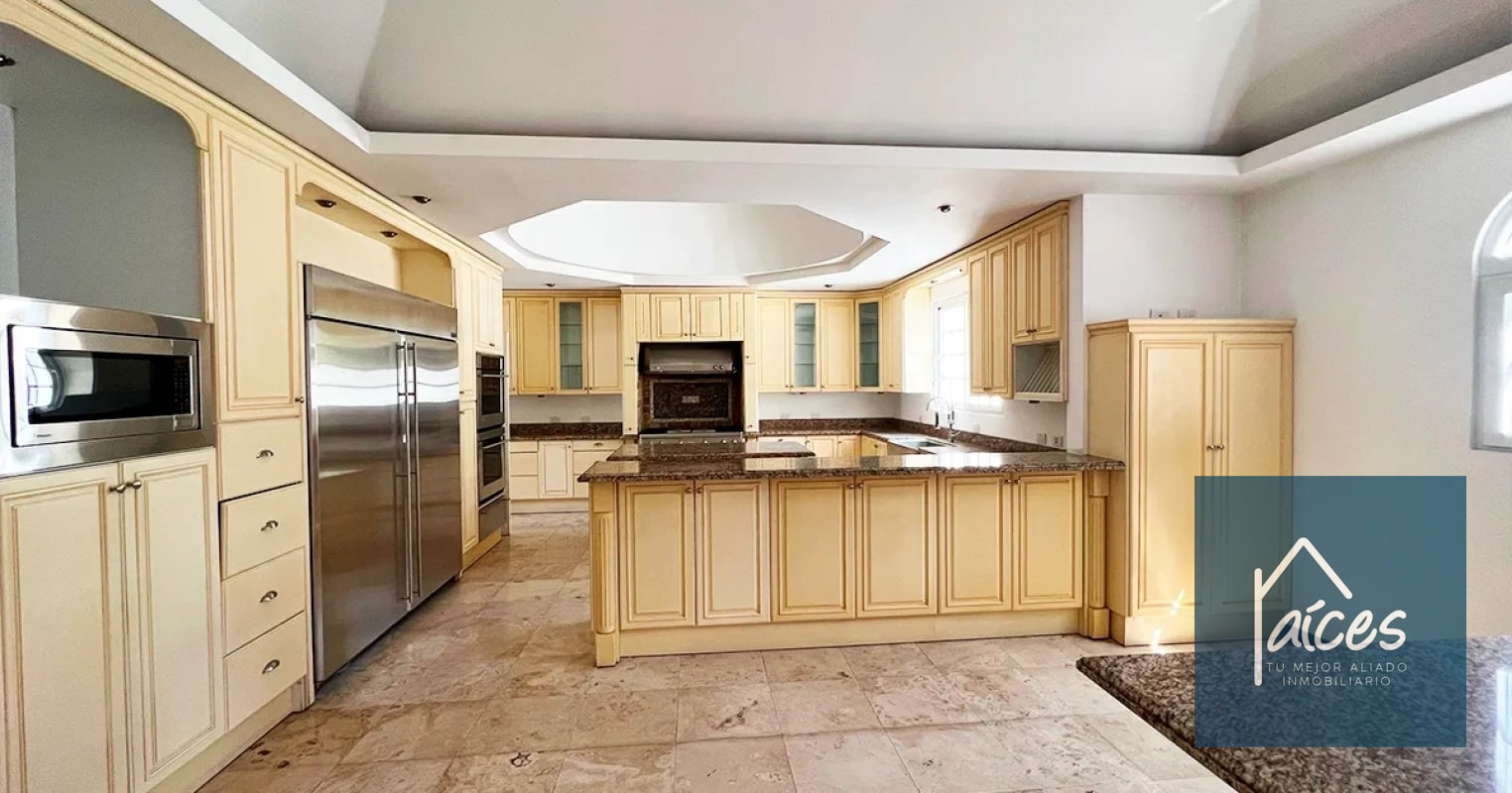 Casa con piscina en venta FORESTA CAYALA Zona 16 (D) - 5