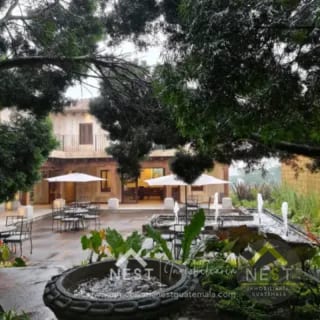 Los Franciscanos | Antigua - Casas modernas con acabados de lujo en PRE VENTA, enganche fraccionado — Casa en Venta en Alotenango, Sacatepéquez — miniatura 2 de 16