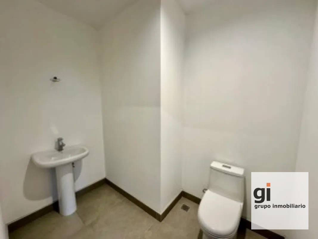 Oficina nueva de 137 mts2 en venta en zona 13 — Oficina en Venta en Elemento Plaza Berlín, Zona 13, Guatemala, Ciudad — foto 7 de 11