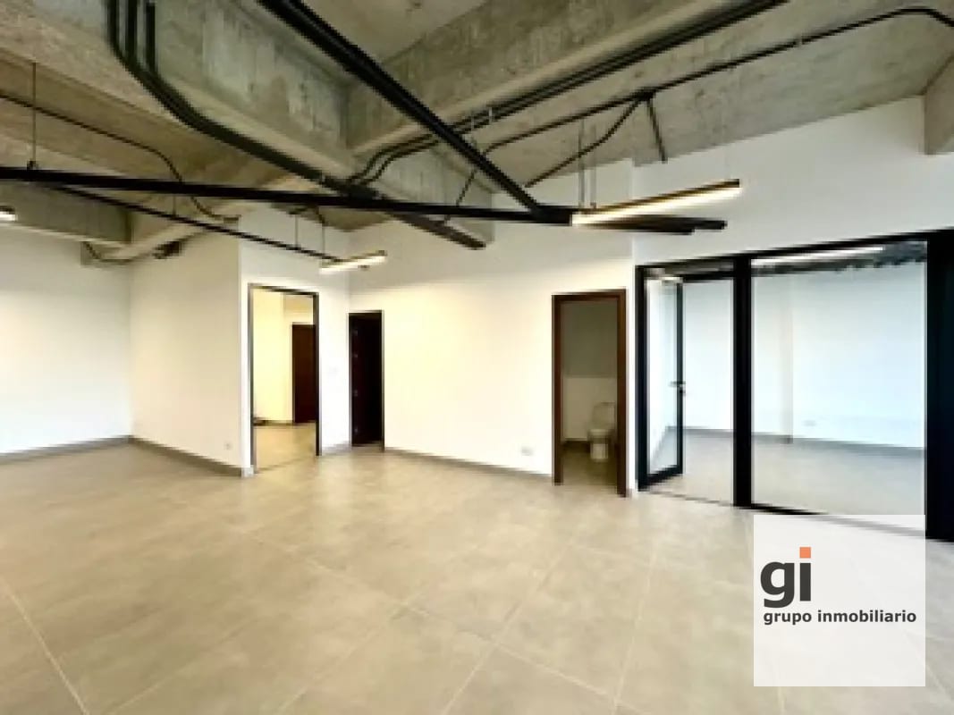 Oficina de 137 m2 en Renta en Zona 13. — Oficina en Alquiler en Elemento Plaza Berlín, Zona 13, Guatemala, Ciudad — foto 8 de 11