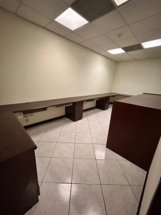 Oficina en renta Edificio Europlaza zona 14 — Oficina en Alquiler en Zona 14, Guatemala, Ciudad — miniatura 7 de 14