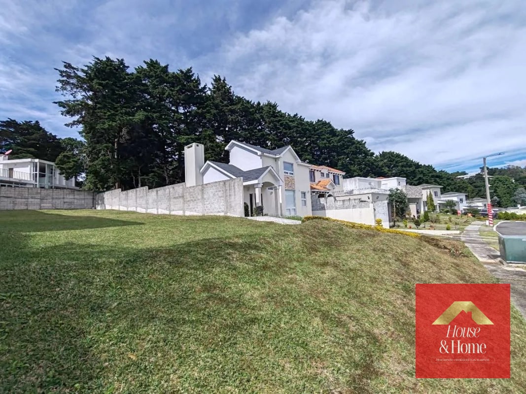 Venta de terreno en La Fontana - 3