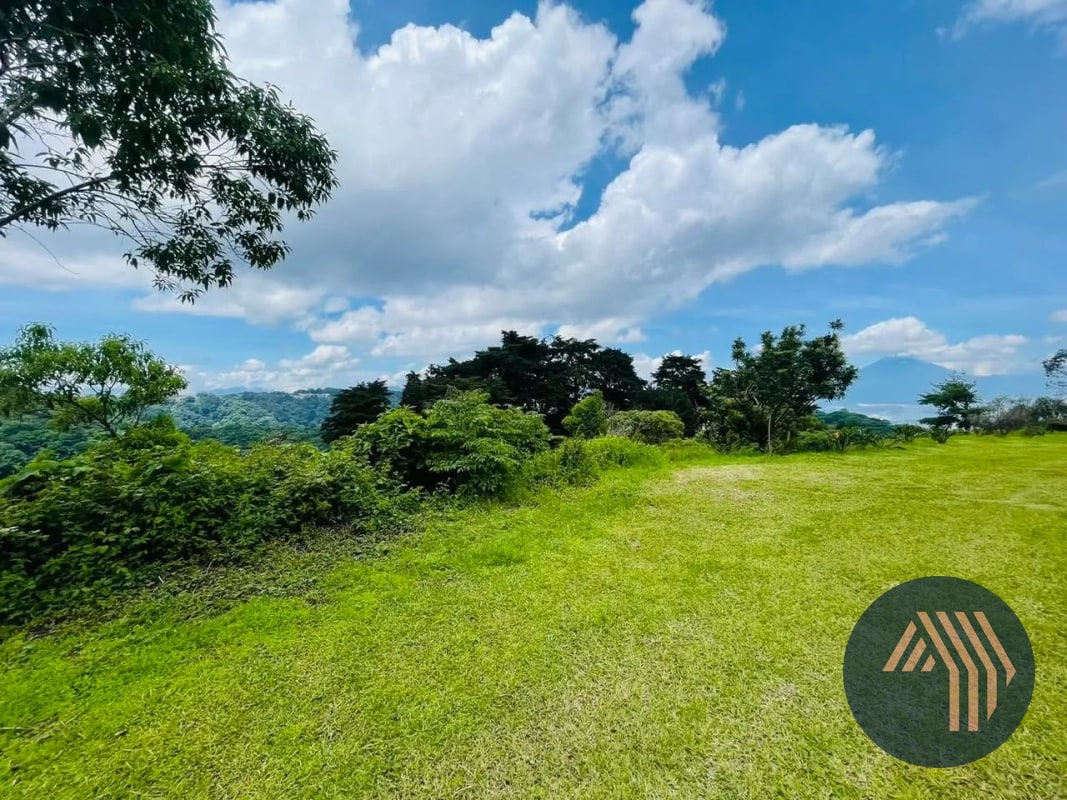 VENTA DE AMPLIO TERRENO - LAS MANZANILLAS, KM 19.9 CES - 1