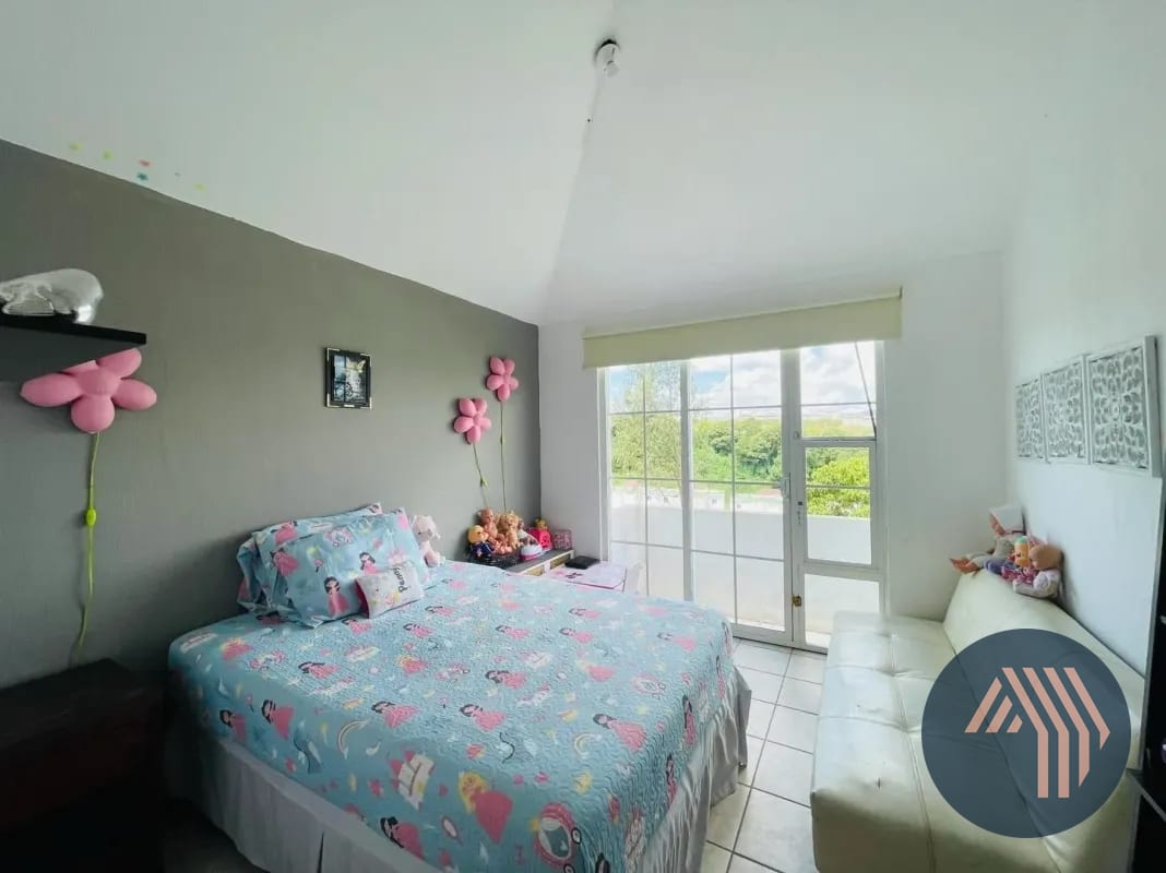 VENTA DE AMPLIA CASA - ALTA VISTA CLUB, SAN JOSÉ PINULA — Casa en Venta en Carretera a El Salvador, Guatemala, Ciudad — foto 9 de 10