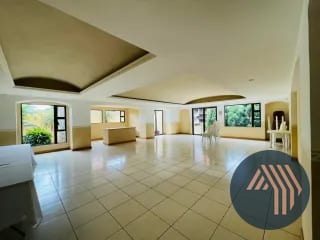 ALQUILER DE AMPLIO APTO. AMUEBLADO - TORRE CASTELAR, ZONA 10 — Apartamento en Alquiler en Torre Castelar, Zona 10, Guatemala, Ciudad — miniatura 10 de 10