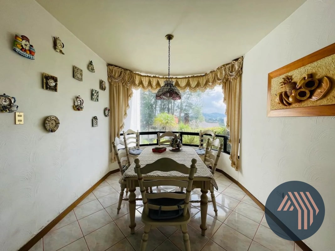 VENTA DE AMPLIA CASA - COLINAS DE ANDALUCÍA, KM 16.5 CES - 7