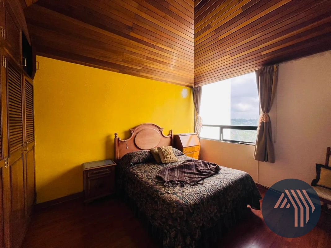 VENTA DE AMPLIA CASA - COLINAS DE ANDALUCÍA, KM 16.5 CES - 8