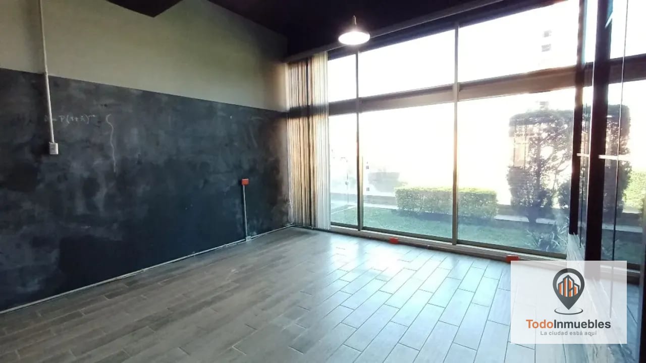 Oficina en Venta en Pialé z10 — Oficina en Venta en Pialé, Zona 10, Guatemala, Ciudad — foto 1 de 6