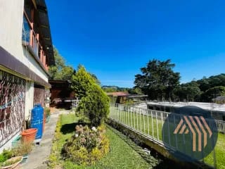 VENTA DE AMPLIA CASA - LOMAS DE SAN RAFAEL, KM 16 CES — Casa en Venta en Lomas de San Rafael, Carretera a El Salvador, Guatemala, Ciudad — miniatura 4 de 10