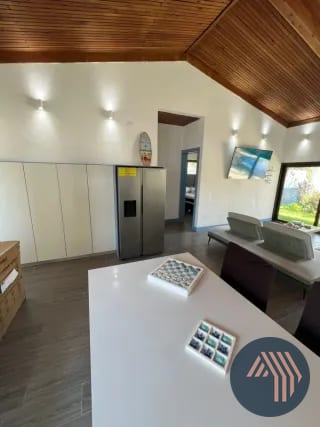 VENTA DE HERMOSA CASA AMUEBLADA - LIKIN — Casa vacacional en Venta en Likin, Puerto Quetzal, Escuintla — miniatura 7 de 13