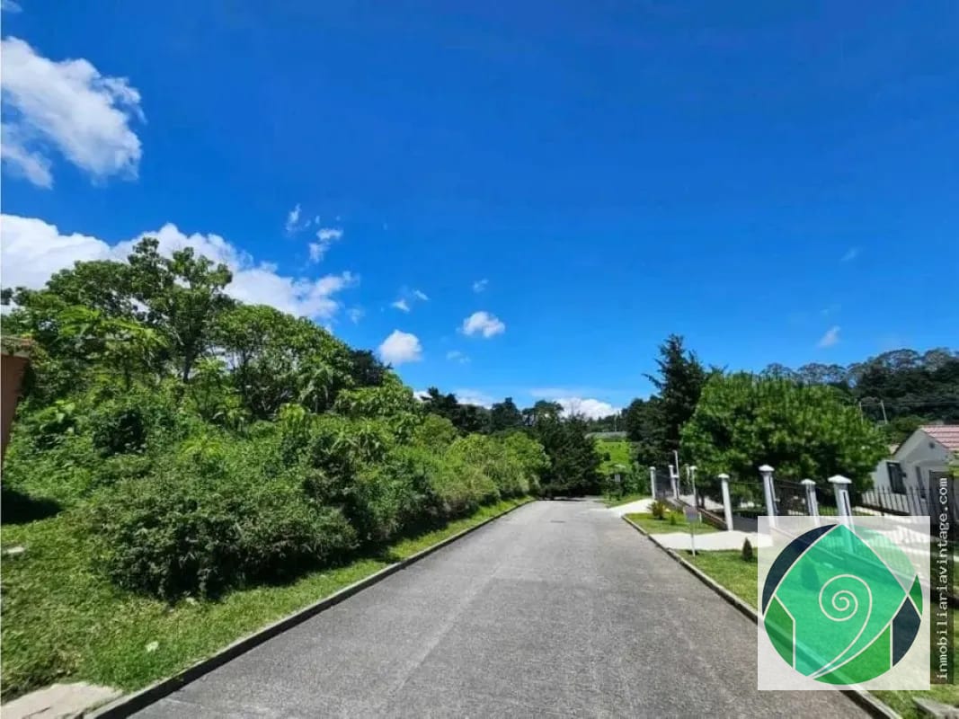 VENTA TERRENO, KM 23.5 CARRETERA A EL SALVADOR, CONDOMINIO CASA Y CAMPO — Terreno en Venta en Carretera a El Salvador, Guatemala, Ciudad — foto 1 de 7