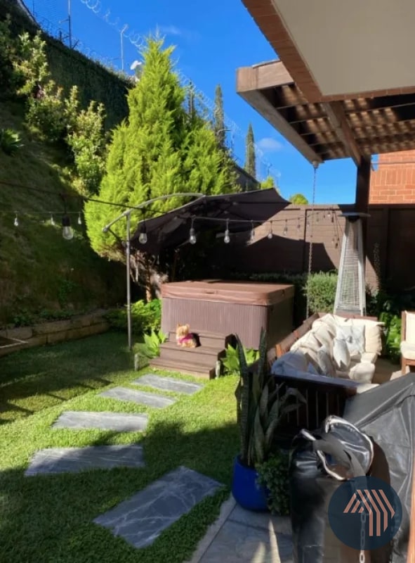 VENTA DE HERMOSA CASA - RES. CONCEPCIÓN, KM 15 CES - 5