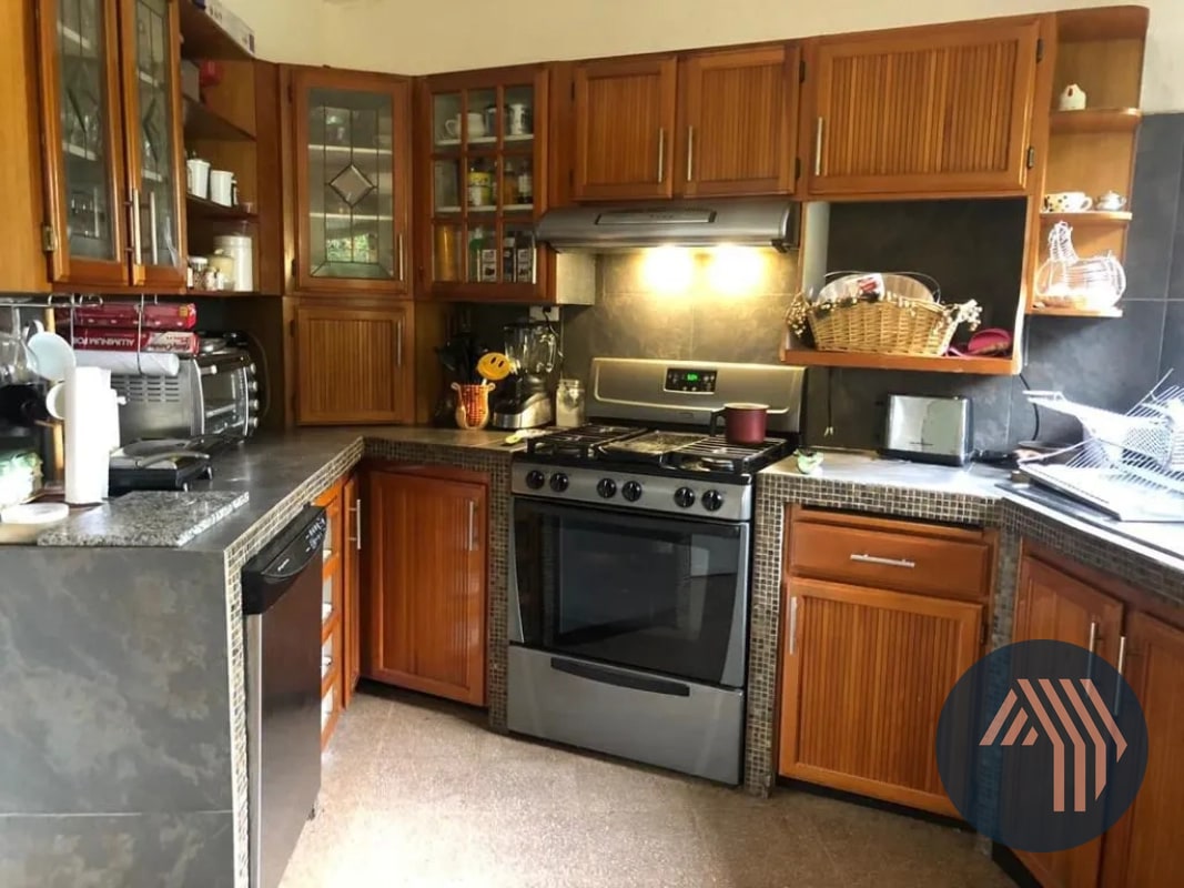VENTA DE CÓMODA CASA - SAN ANTONIO, KM 17.5 CES - 9
