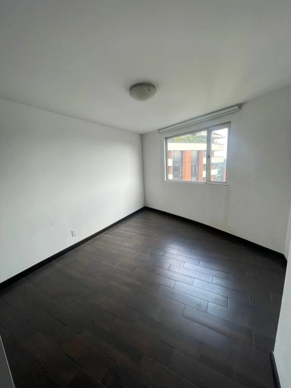 Zona 14 Attica II, Apartamento en alquiler — Apartamento en Alquiler en Attica II, Zona 14, Guatemala, Ciudad — foto 7 de 9