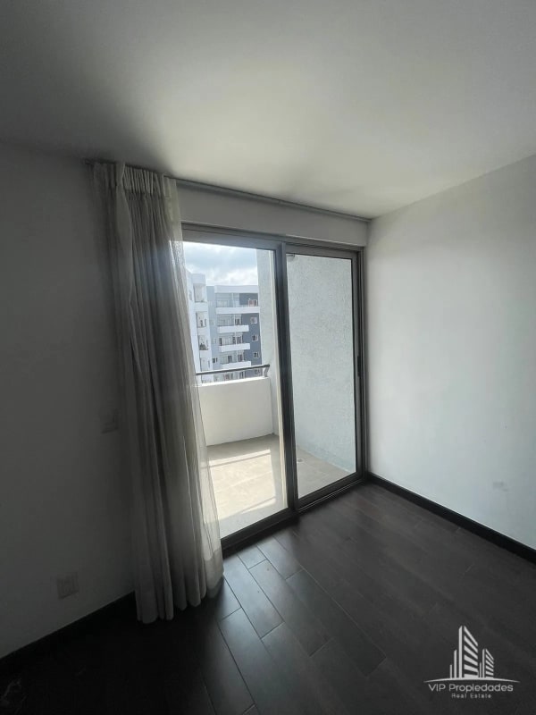 Zona 14 Attica II, Apartamento en alquiler - 4