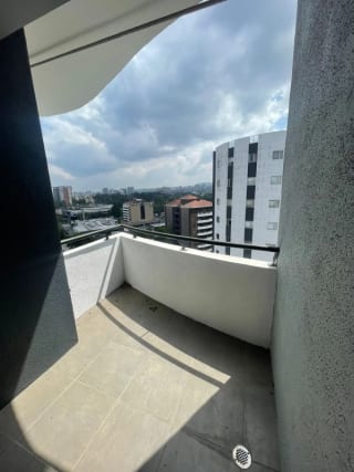 Zona 14 Attica II, Apartamento en alquiler — Apartamento en Alquiler en Attica II, Zona 14, Guatemala, Ciudad — miniatura 3 de 9