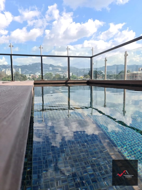 APARTAMENTO EN VENTA ZONA 14 EDIFICIO AOKI - 1