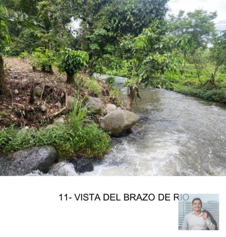 Terreno Patulul, Suchitepequez.41 frente*113 fondo/ 5,459.80 m2 área registrada.Valor 4 millones - 3